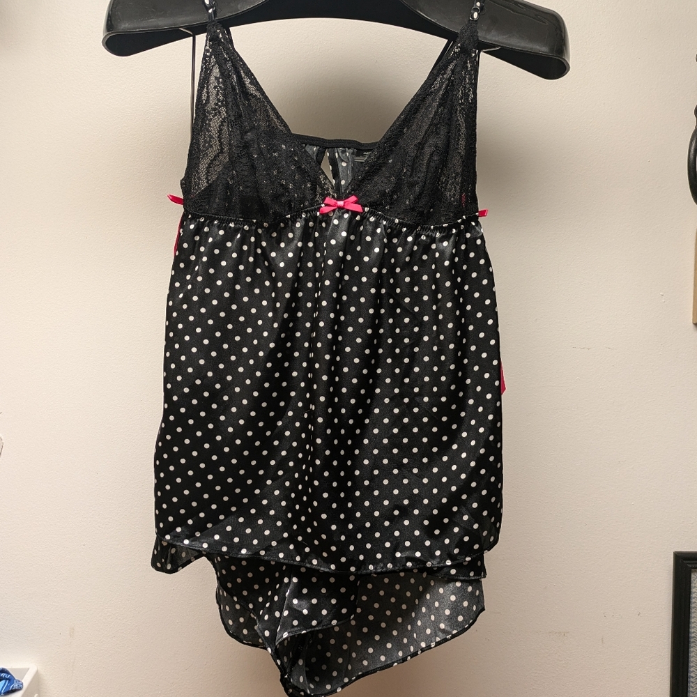 Apt 9 medium 2pc baby doll lingerie BW polka dot nwd